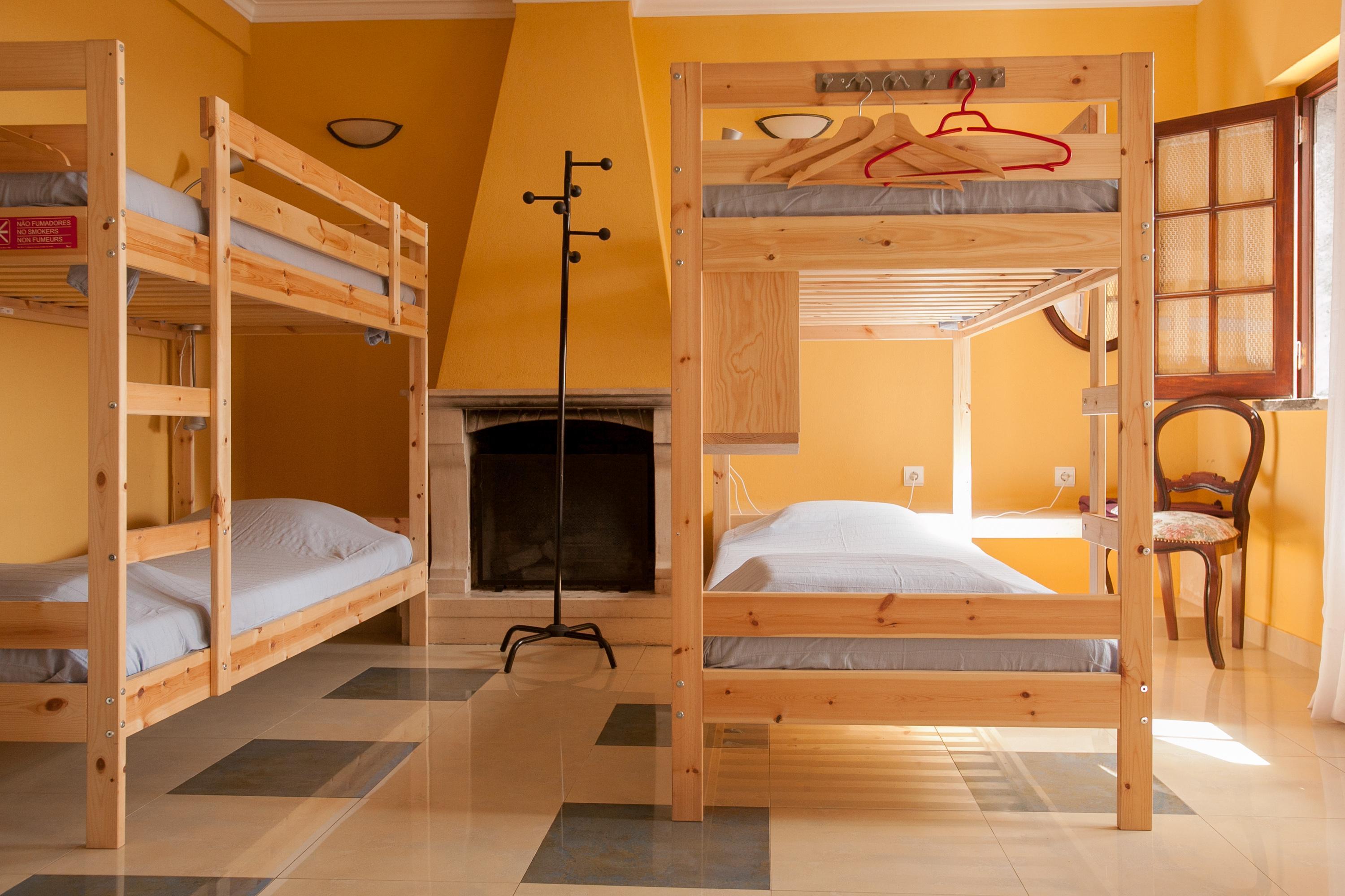 Ericeira Chill Hill Hostel & Private Rooms - Peach Garden Dış mekan fotoğraf