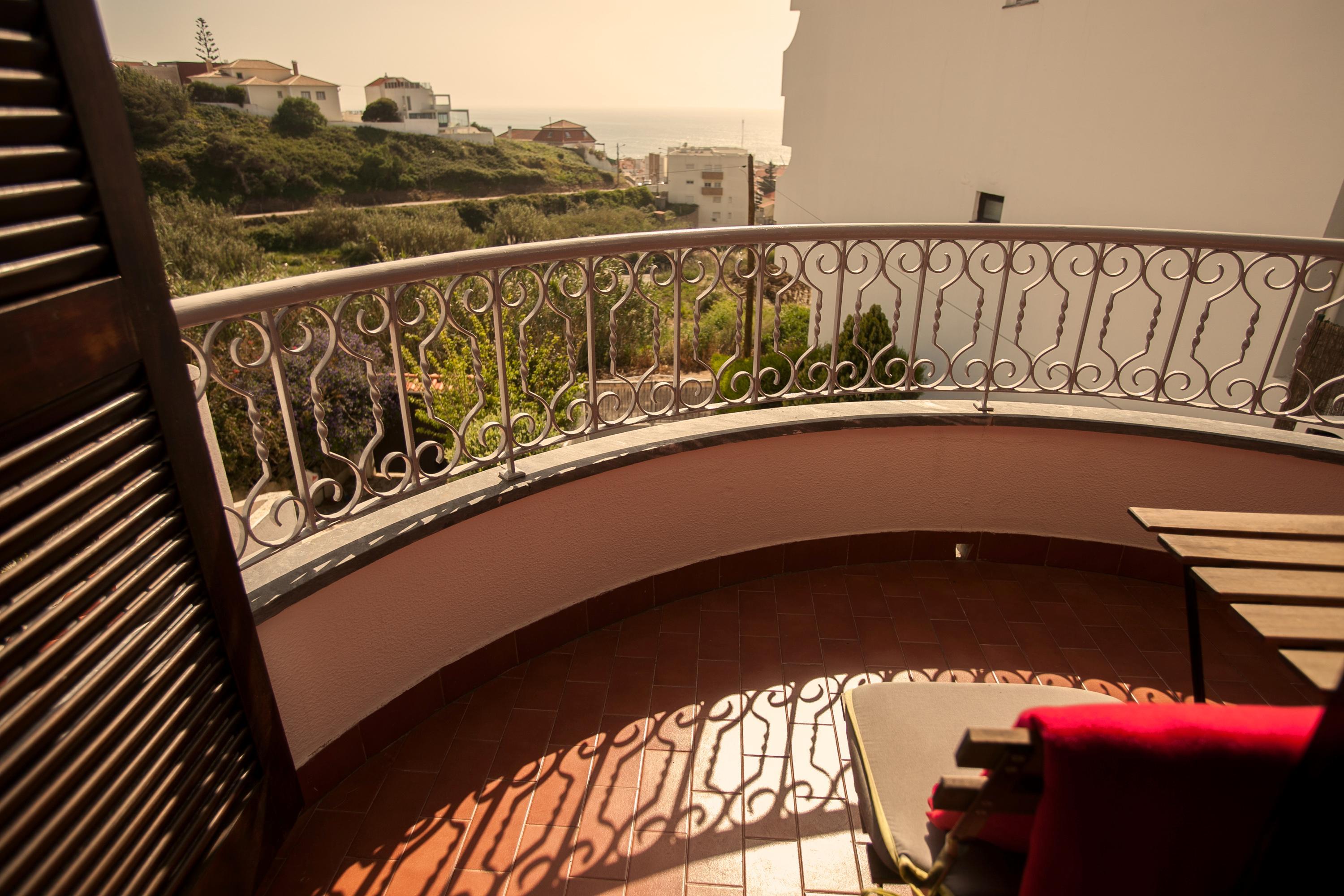 Ericeira Chill Hill Hostel & Private Rooms - Peach Garden Dış mekan fotoğraf