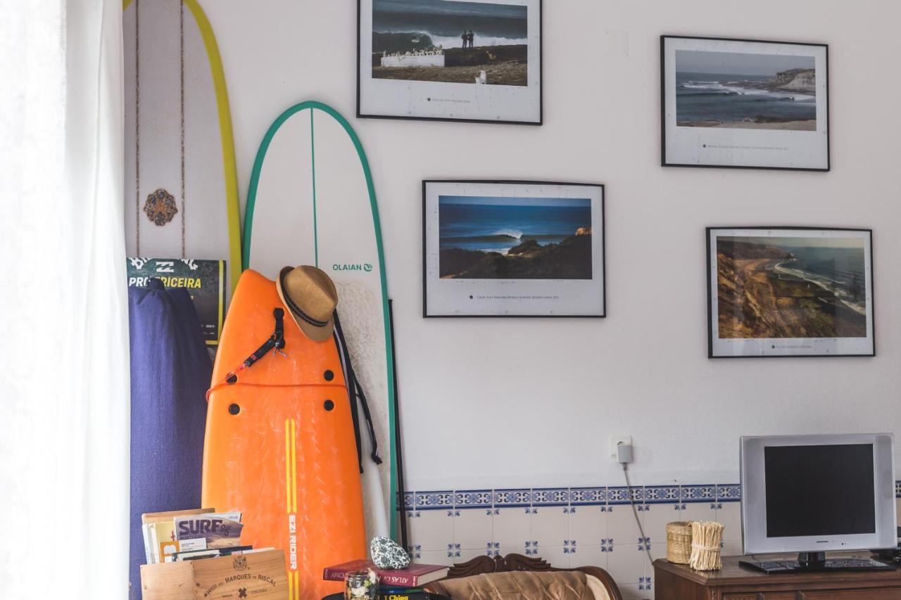 Ericeira Chill Hill Hostel & Private Rooms - Peach Garden Dış mekan fotoğraf