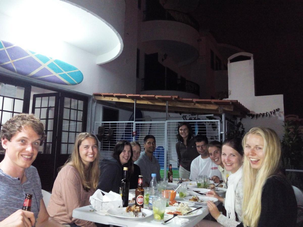 Ericeira Chill Hill Hostel & Private Rooms - Peach Garden Dış mekan fotoğraf